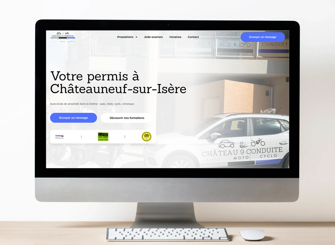 Site internet Château9Conduite présenté sur un écran